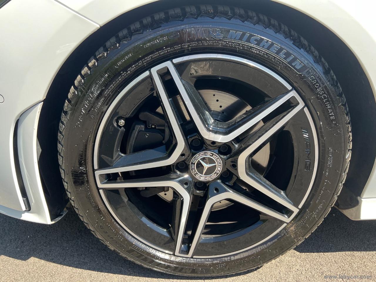 MERCEDES-BENZ CLA 200 d Automatic Premium