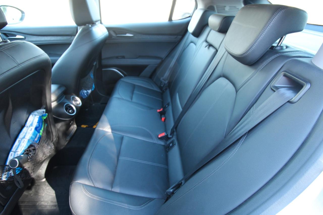 Alfa Romeo Stelvio 2.2 Turbodiesel 190 CV AT8 RWD Executive
