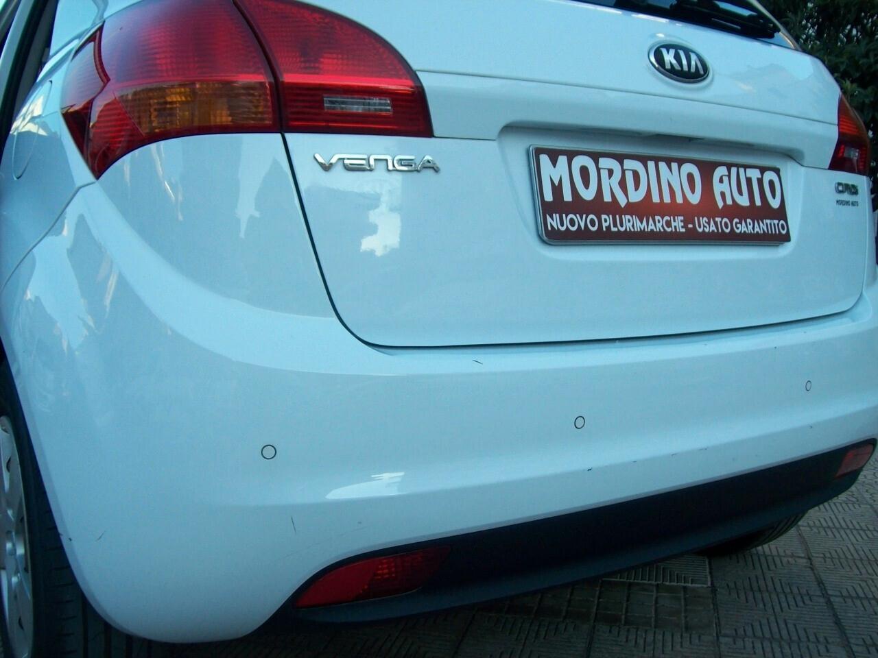 Kia Venga 1.4 CRDi 90CV Active Tetto Panoramico Apribile