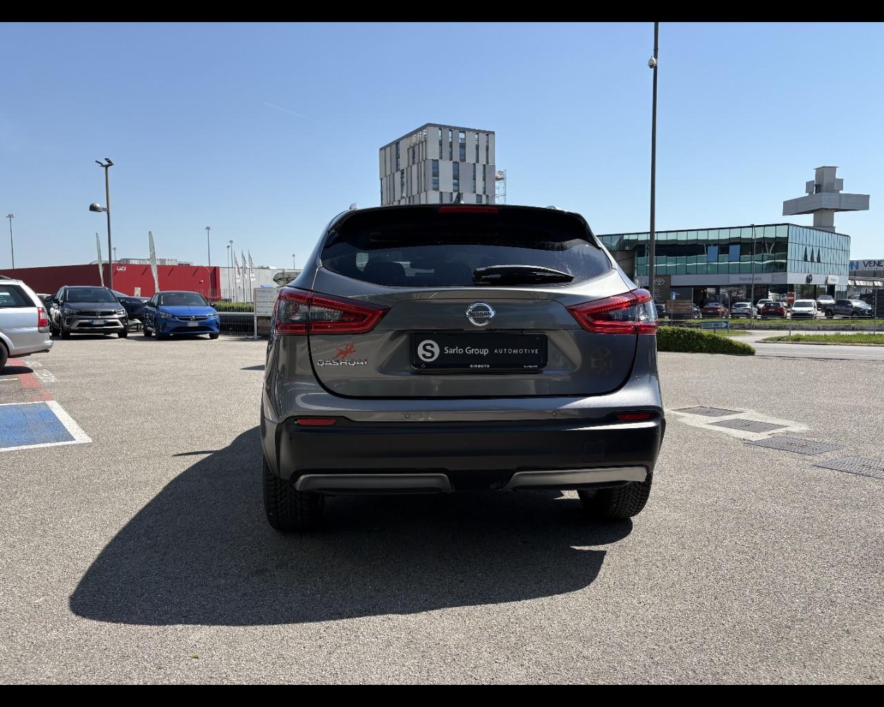 NISSAN Qashqai 2ª serie - Qashqai 1.6 dCi 2WD Tekna