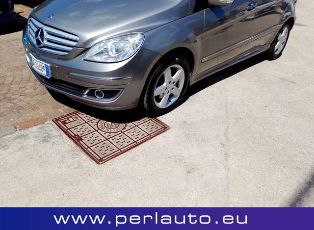MERCEDES-BENZ B 180 CDI Sport