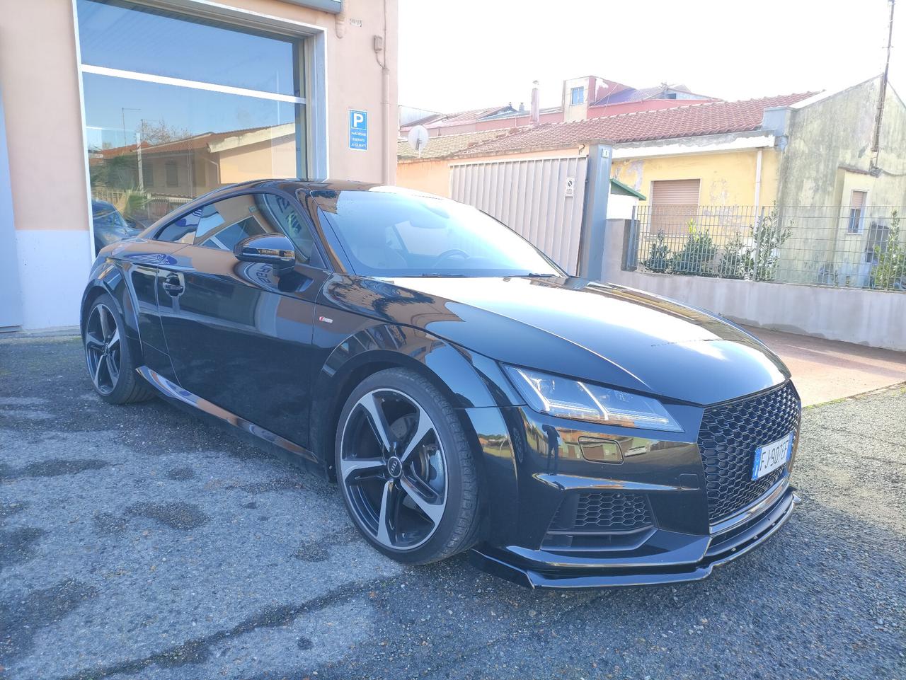 Audi TT Coupé 2.0 TFSI S-Line 230cv