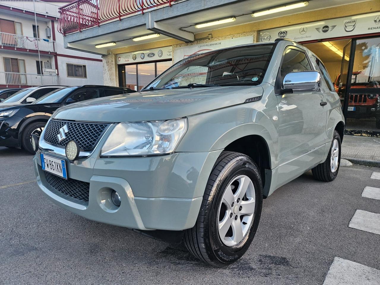 SUZUKI Grand Vitara 3porte 1.9TD 4x4 95kw 130cv