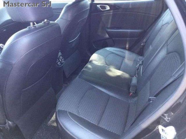 KIA XCeed 1.6 crdi Style Techno Pack 115cv - GB120VT