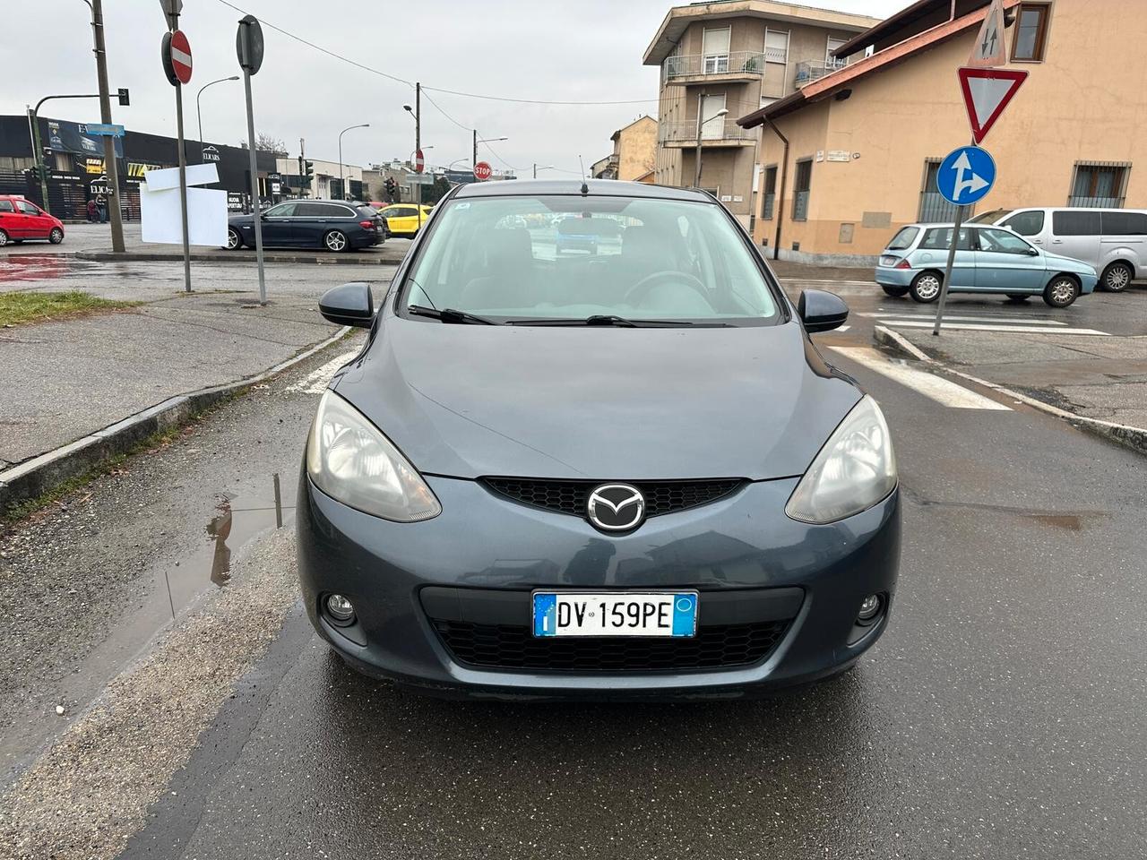 Mazda 2 Mazda2 1.3 16V 86CV 5p. Sport Gen. '09