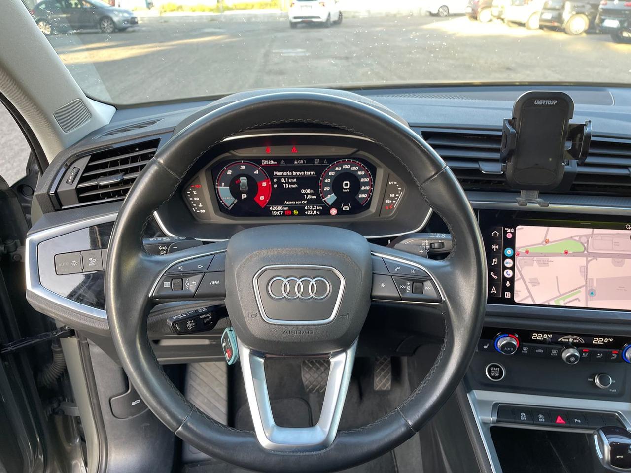 Audi Q3 2.0 35 TDI Business #10639