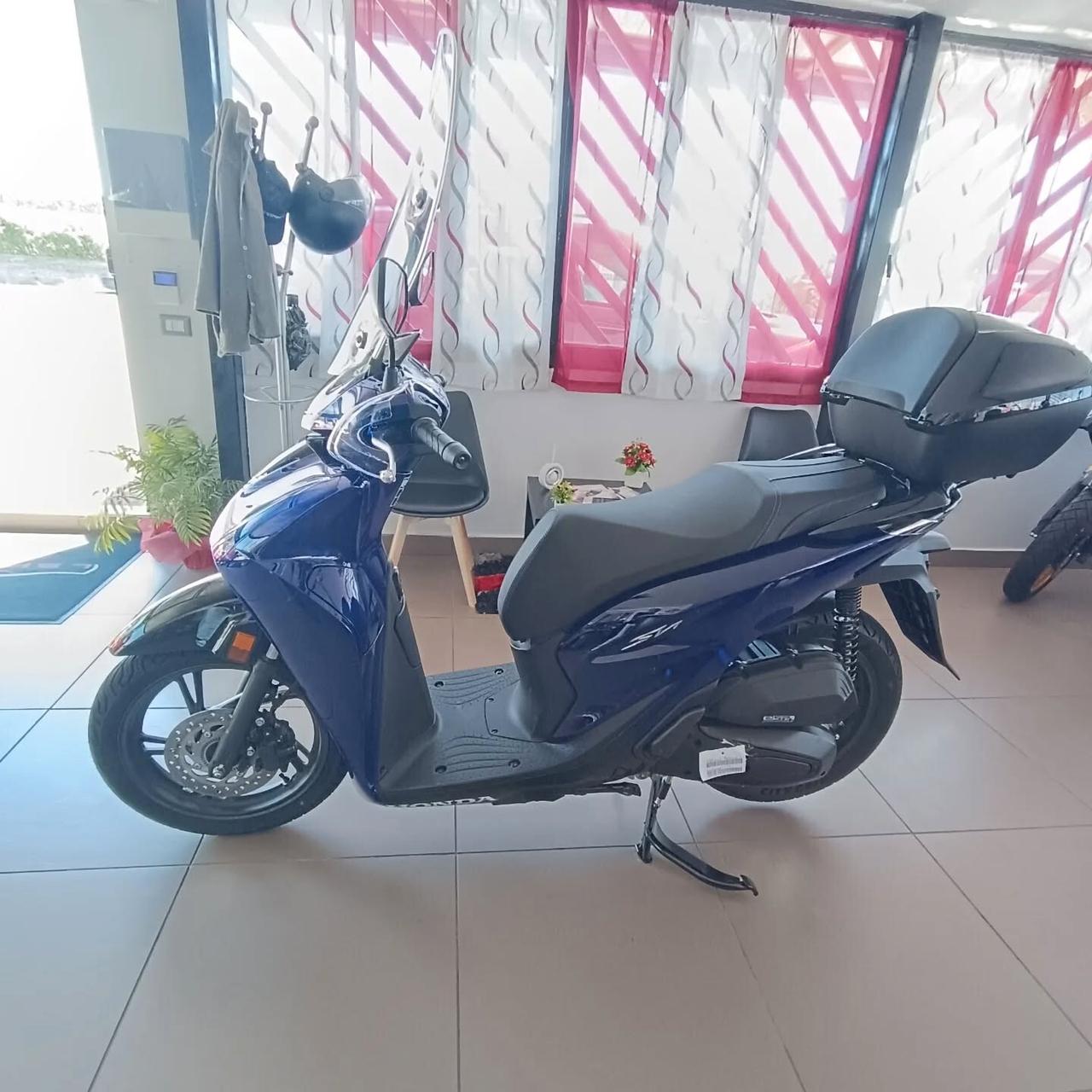 Honda SH 125 Sport vetro PRONTA CONSEGNA