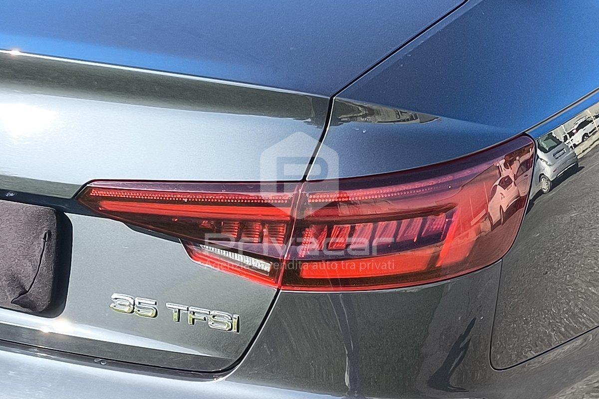 AUDI A4 35 TFSI S tronic S line edition