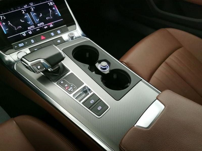 Audi A6 Avant 50 3.0 tdi mhev Business quattro tiptronic