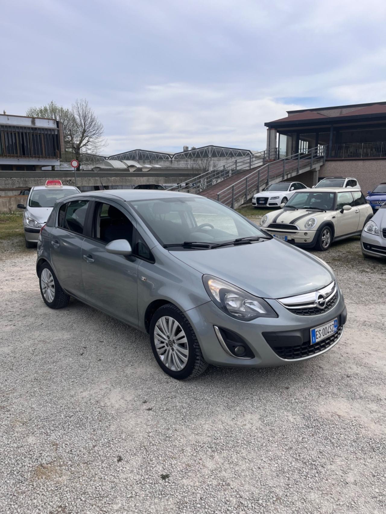 Opel Corsa 1.3 Diesel 2013 138000 km NEOPATENTATI