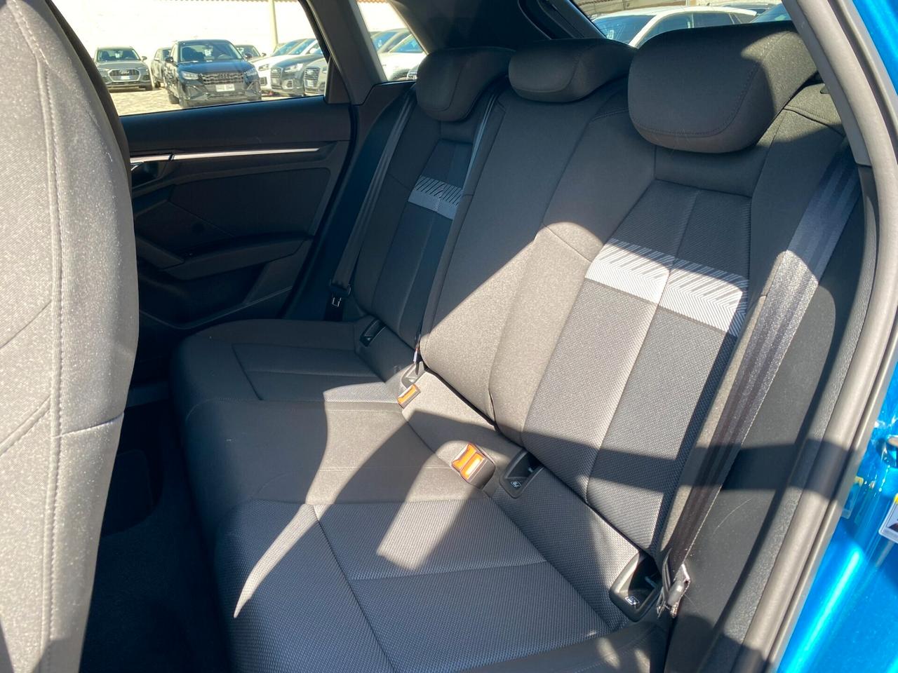 Audi A3 Sportback Edition One 2.0 TDI 150CV s-tronic 35