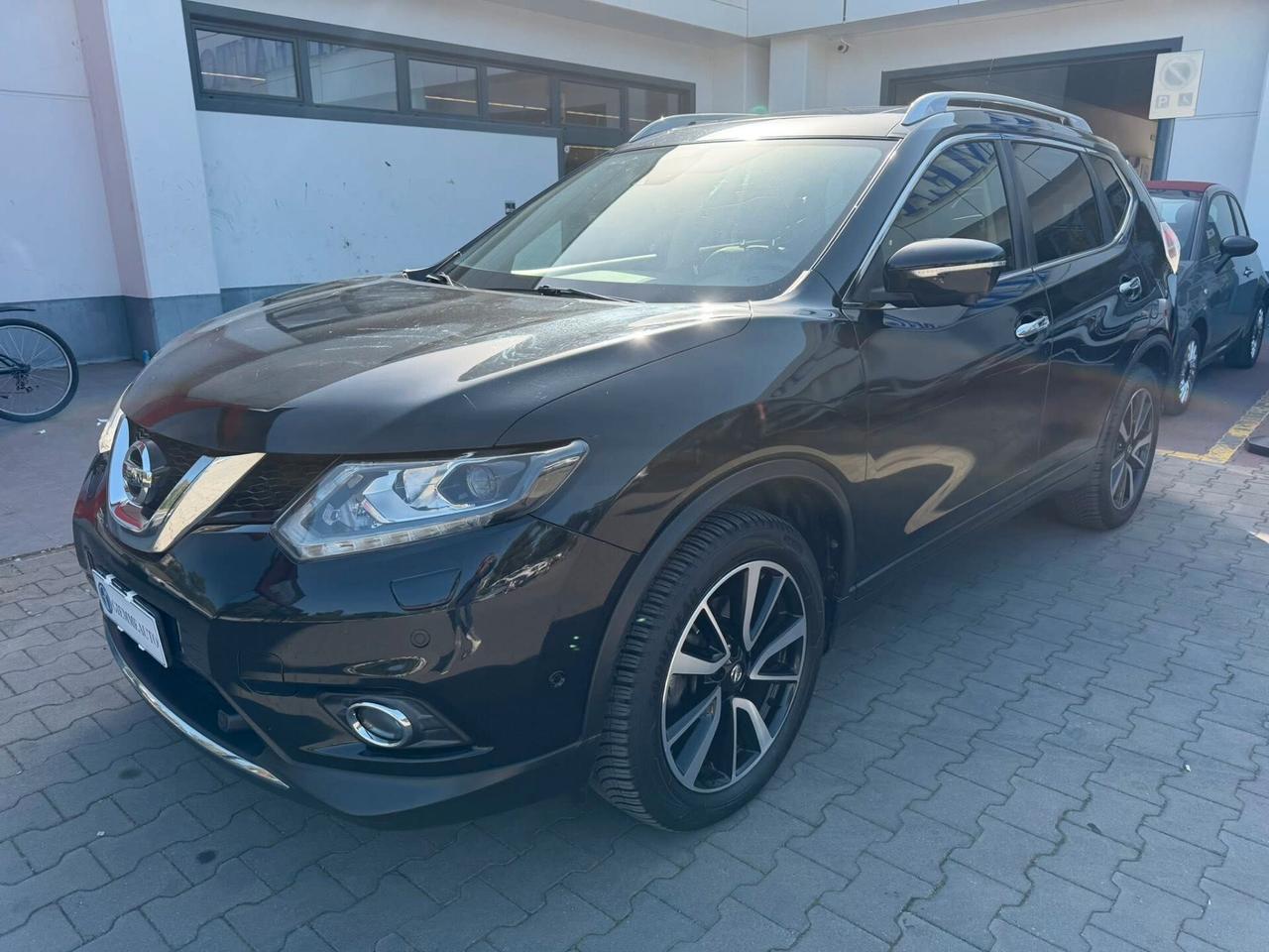 Nissan X-Trail 1.6 DIG-T 2WD Tekna