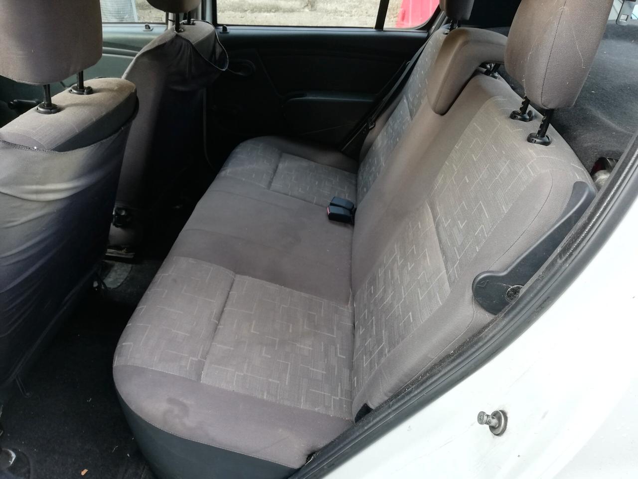 Dacia Sandero 1.4 8V GPL - 2010