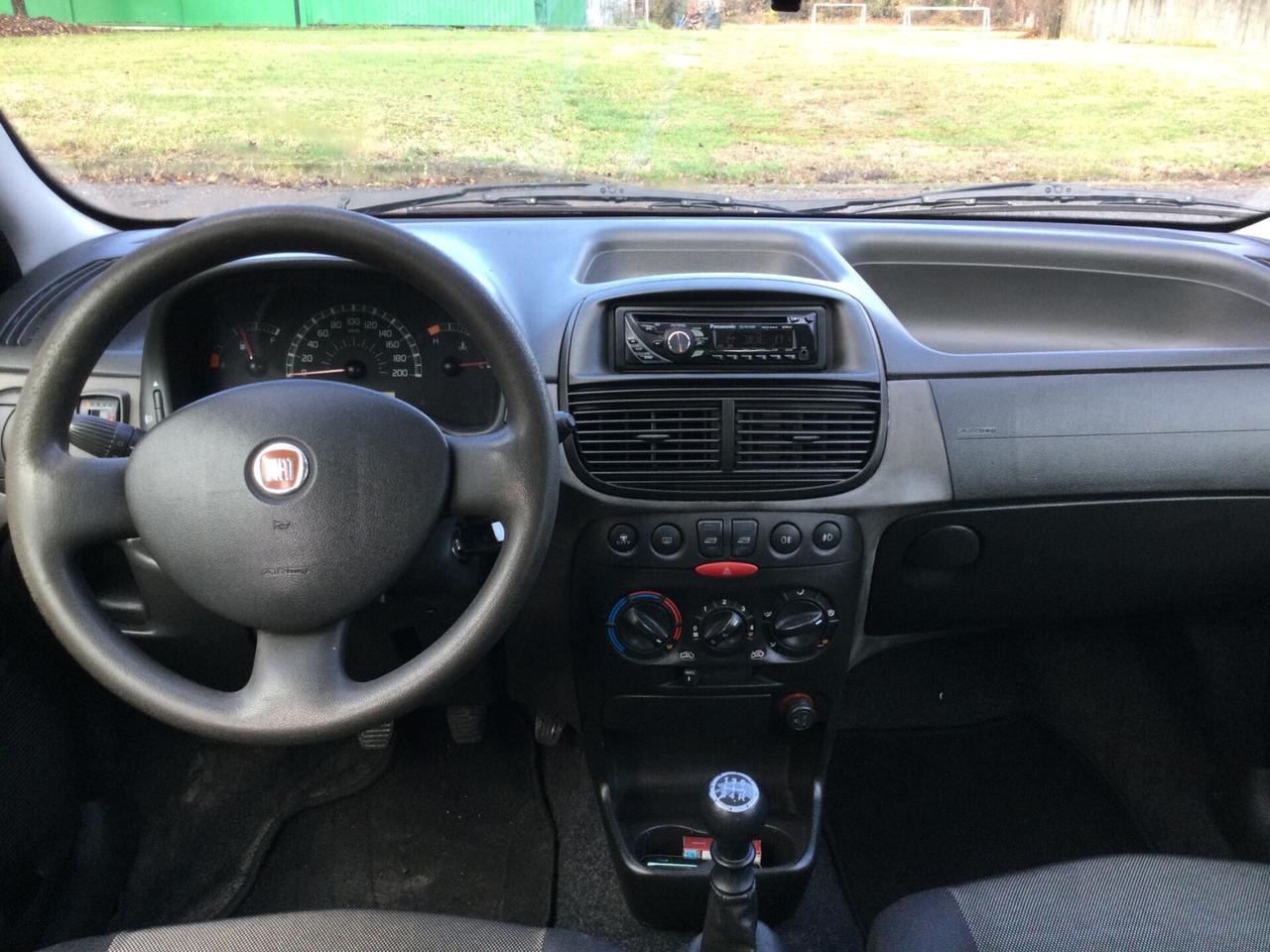 Fiat Punto Metano Neopatentati - 2008