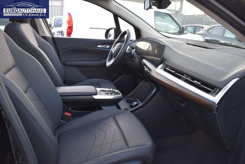 BMW Serie 2 Active Tourer 218d Active Tourer Luxury auto *TETTUCCIO*