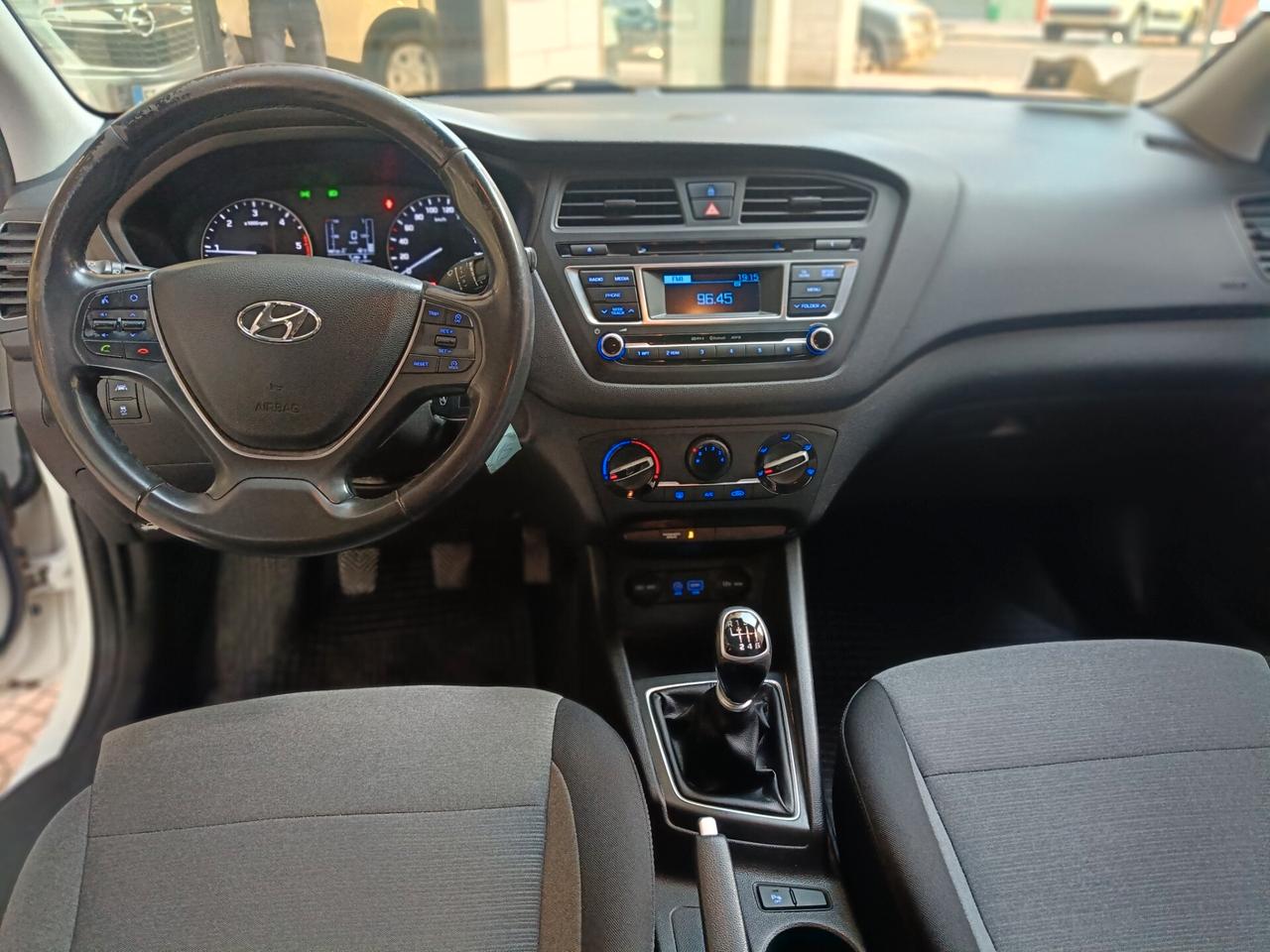 HYUNDAI I20 1100 DIESEL-NEOPATENTATI-Euro 6890-