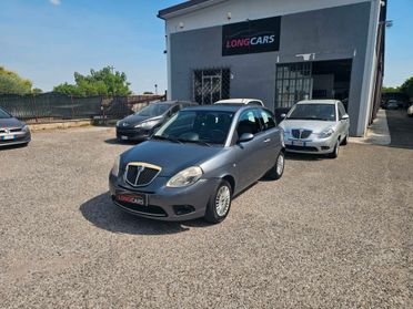 Lancia Ypsilon 1.2 Oro Bianco