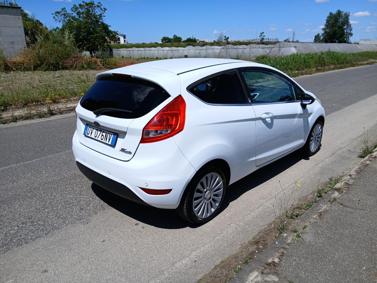 Ford Fiesta 1.2 82CV Titanium 1 proprietario