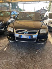 VOLKSWAGEN Touareg 2.5 R5 TDI