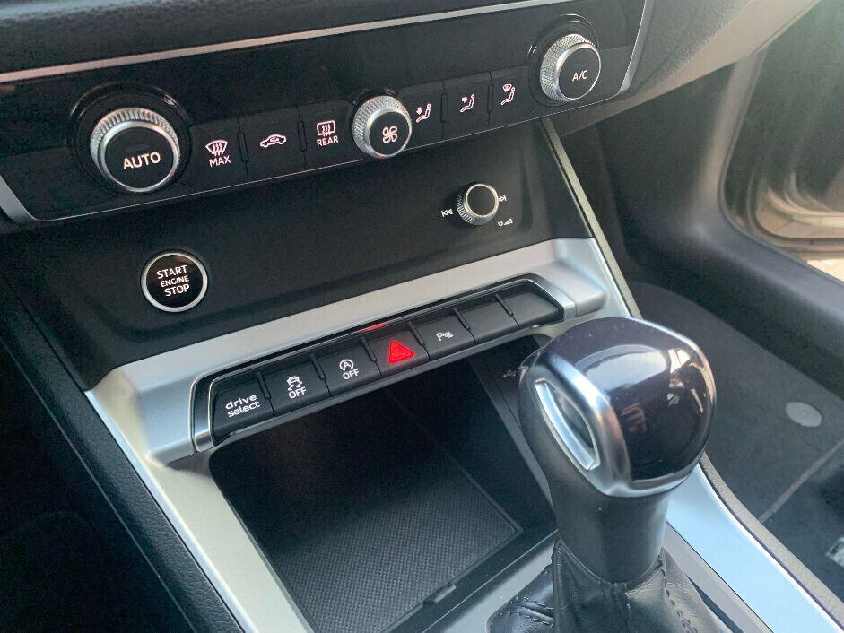 Audi Q3 40 TDI quattro S tronic line edition