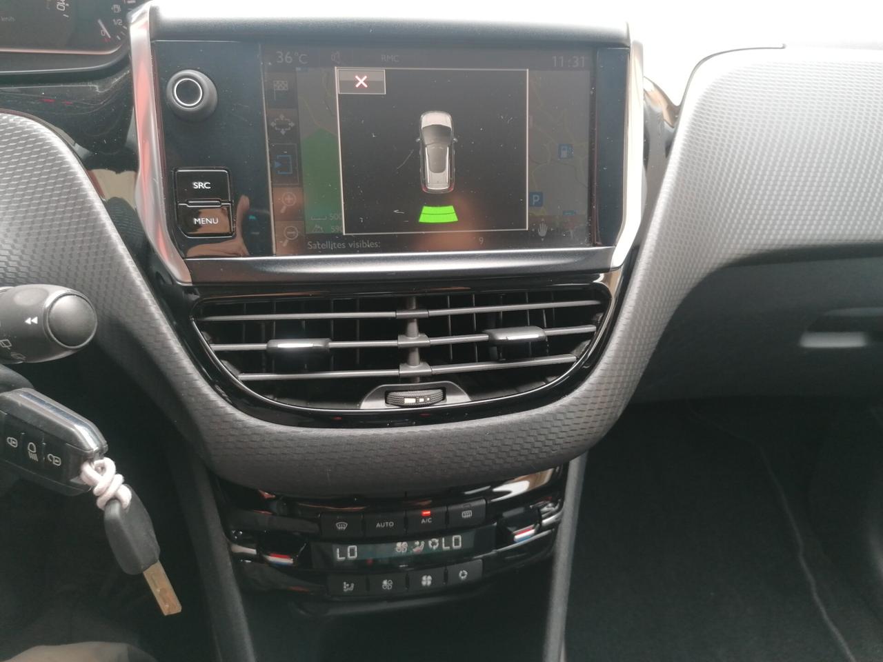 Peugeot 2008 BlueHDi 100 Allure