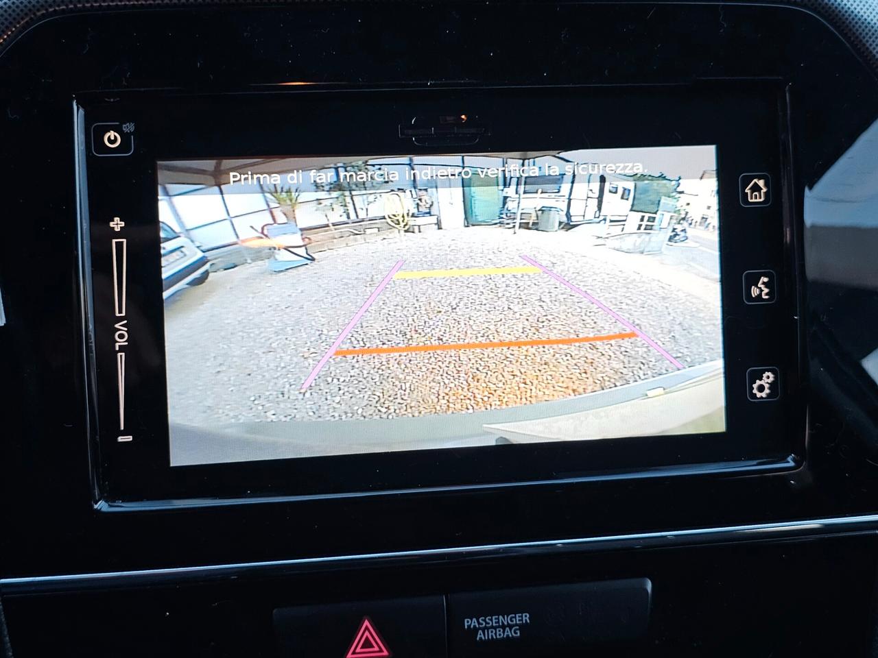 Suzuki Vitara 1.4 Hybrid Top