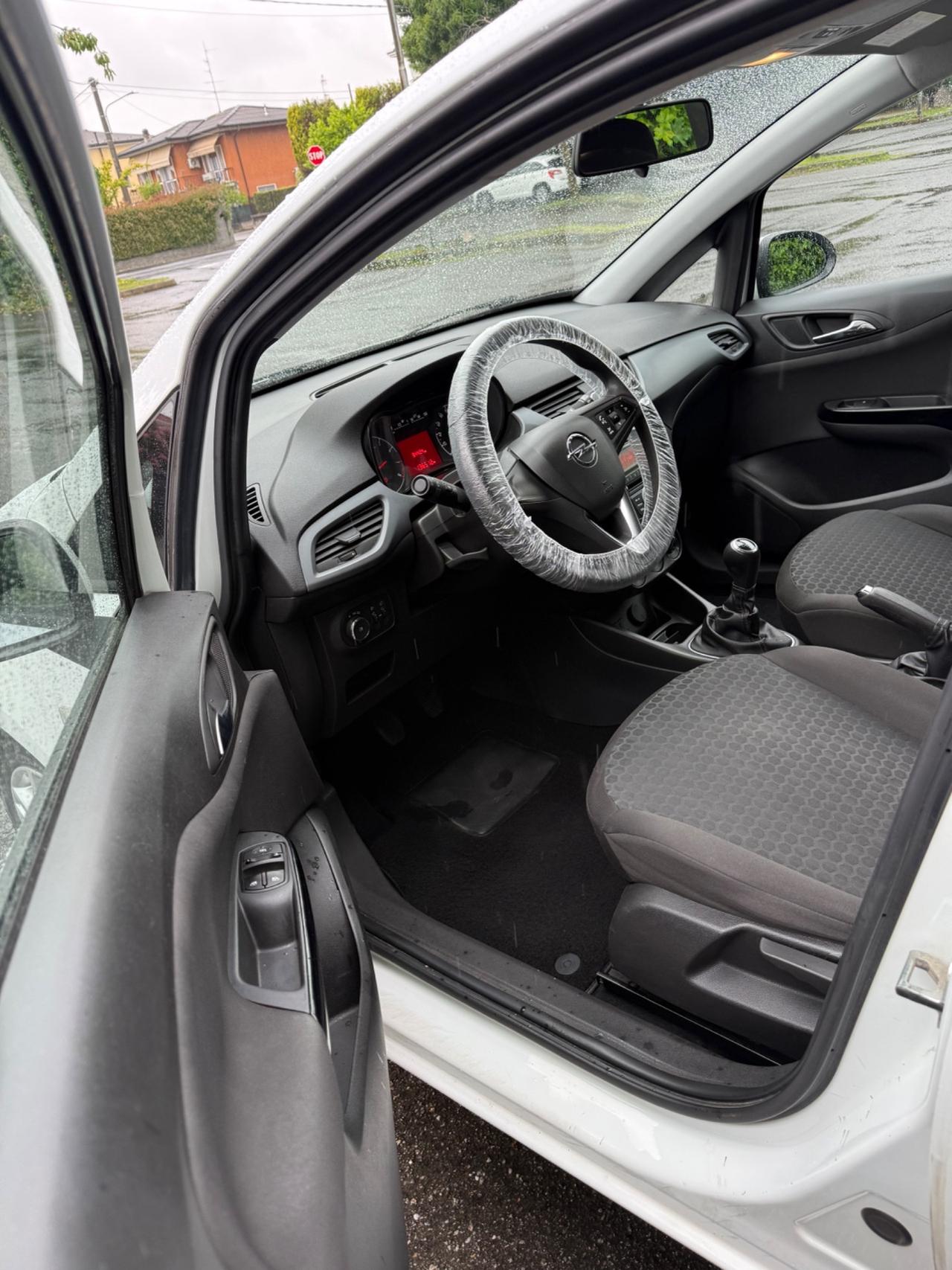 Opel Corsa 1.2 5 porte