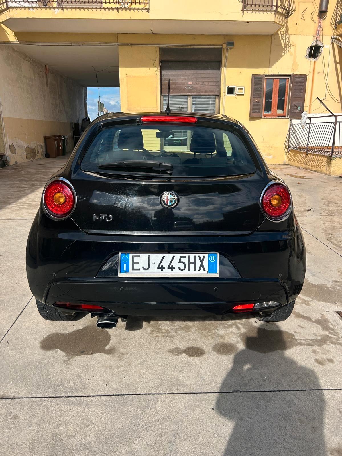 Alfa Romeo MiTo 1.3 MJT Distinctive 2011