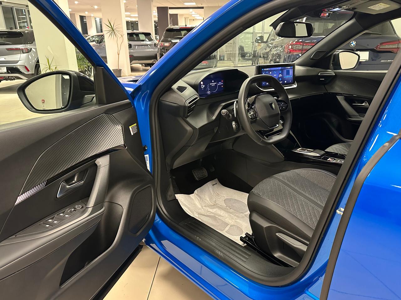 Peugeot 2008 PureTech 130 S&S EAT8 Allure - 2024