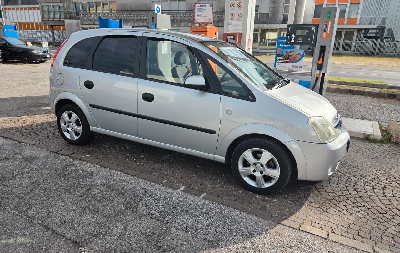 Opel Meriva 1.4 16V con 176.000km Neopatentati ok