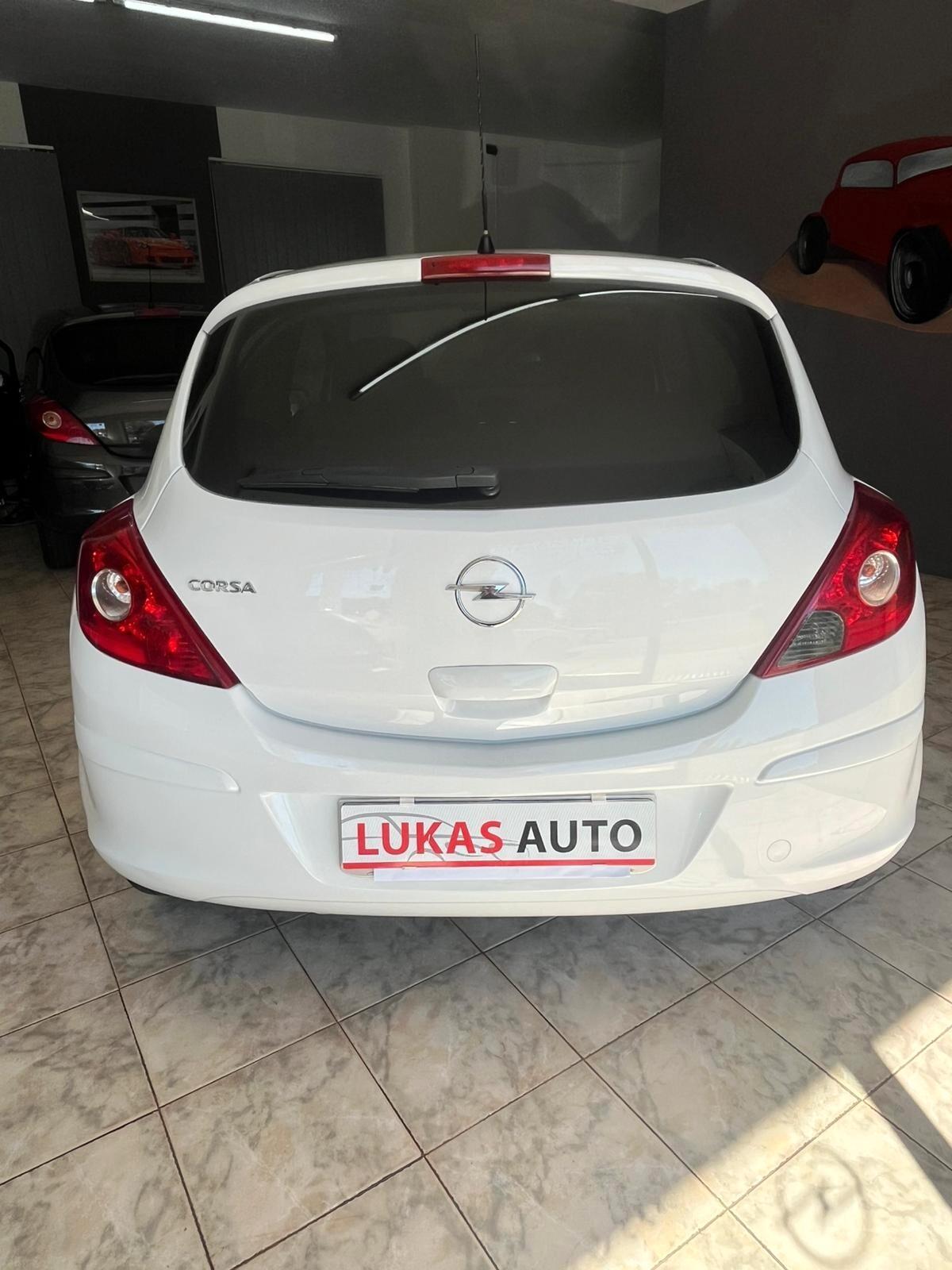 Opel Corsa 1.2 80CV 3 porte GPL-TECH Club