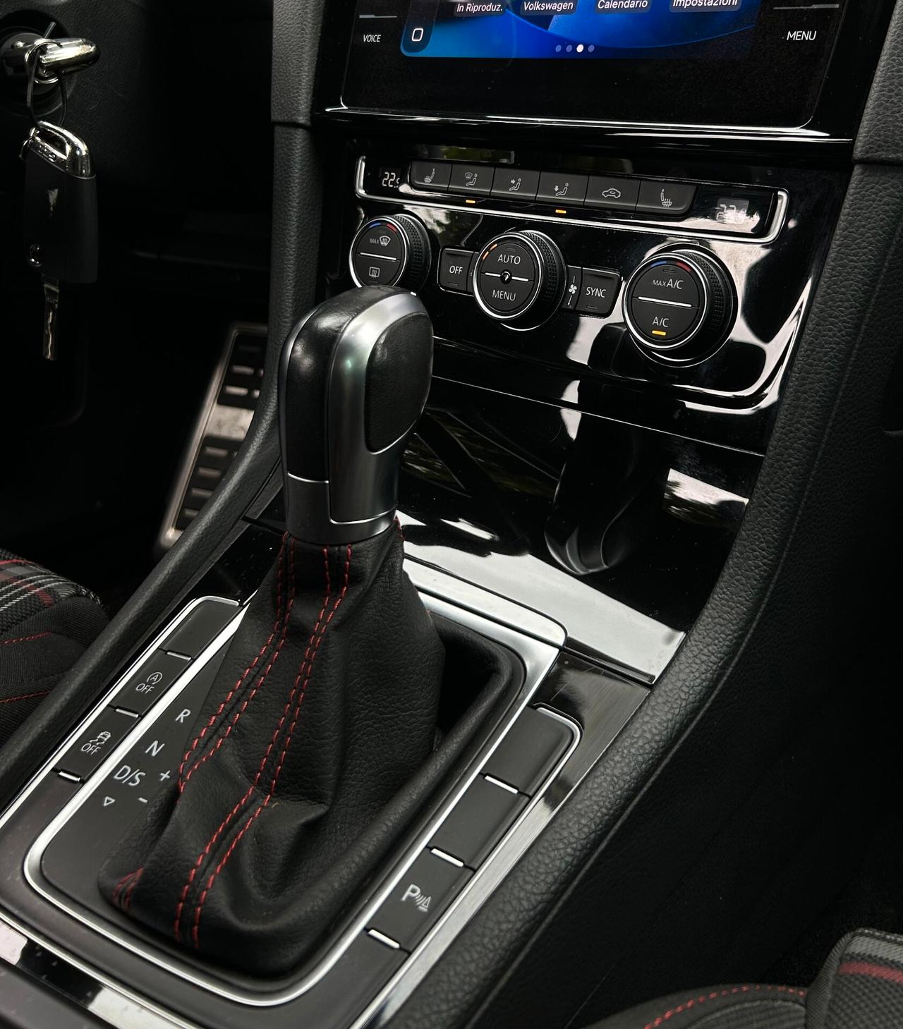 Volkswagen Golf GTI Performance 2.0 245 CV TSI 5p. BMT