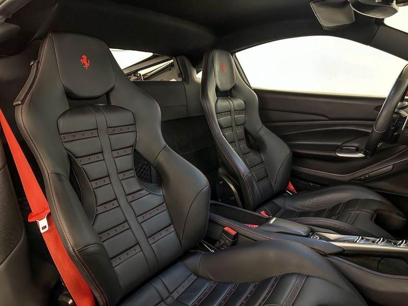 Ferrari F8 Tributo Coupé V8 670cv