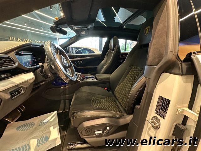 LAMBORGHINI Urus 4.0