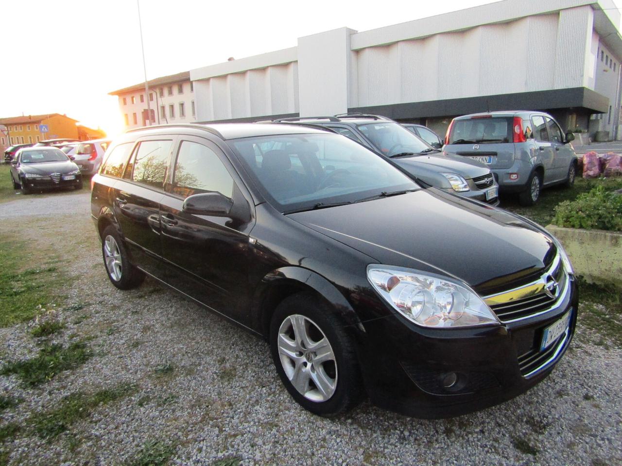 Opel Astra 1.6 sw Unipropr. pochi K M