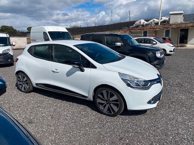 Clio 1.5 dCi 8V 75CV 5 porte Live