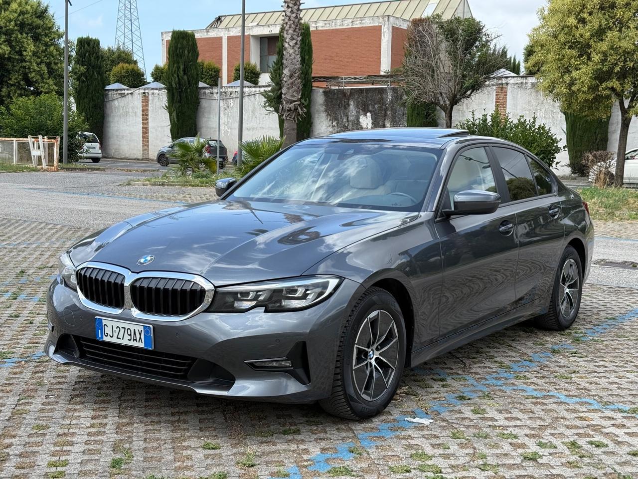 BMW 318d 2022 48V 2.0 150cv automatica