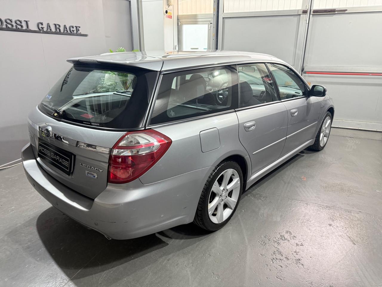 SUBARU LEGACY 2.0D 16V STATION WAGON CQ UNICO PROP 4X4