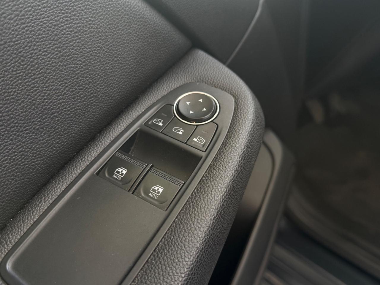 Renault Clio SCe 75 CV RESTYLING 2020