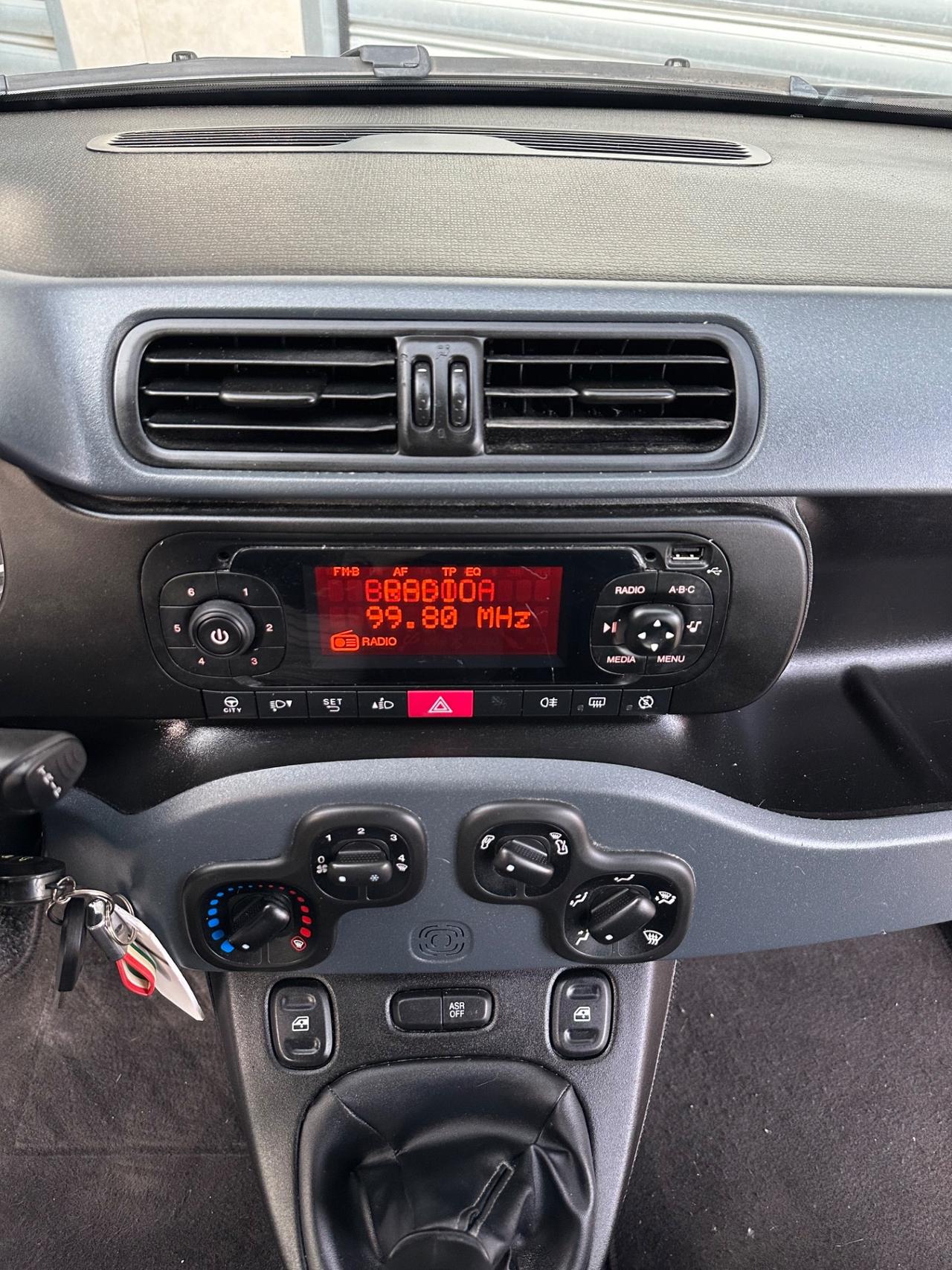 Fiat Panda 1.2 benzina 69cv Pop