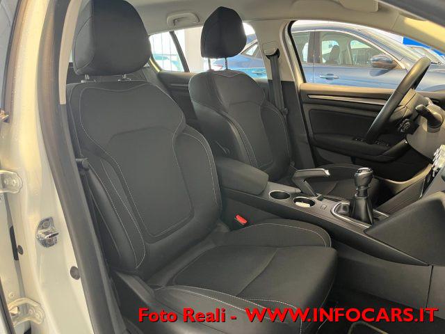 RENAULT Megane Sporter Blue dCi 115 CV Business AUTOCARRO N1