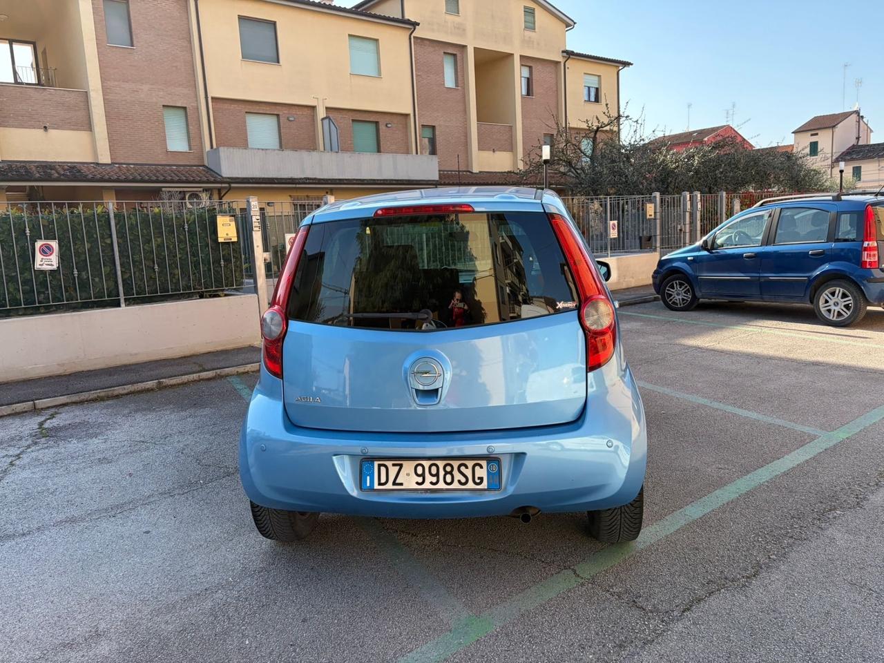 Opel Agila benzina neopatentati multispazio