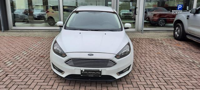 FORD Focus 1.6 120 CV GPL SW Titanium