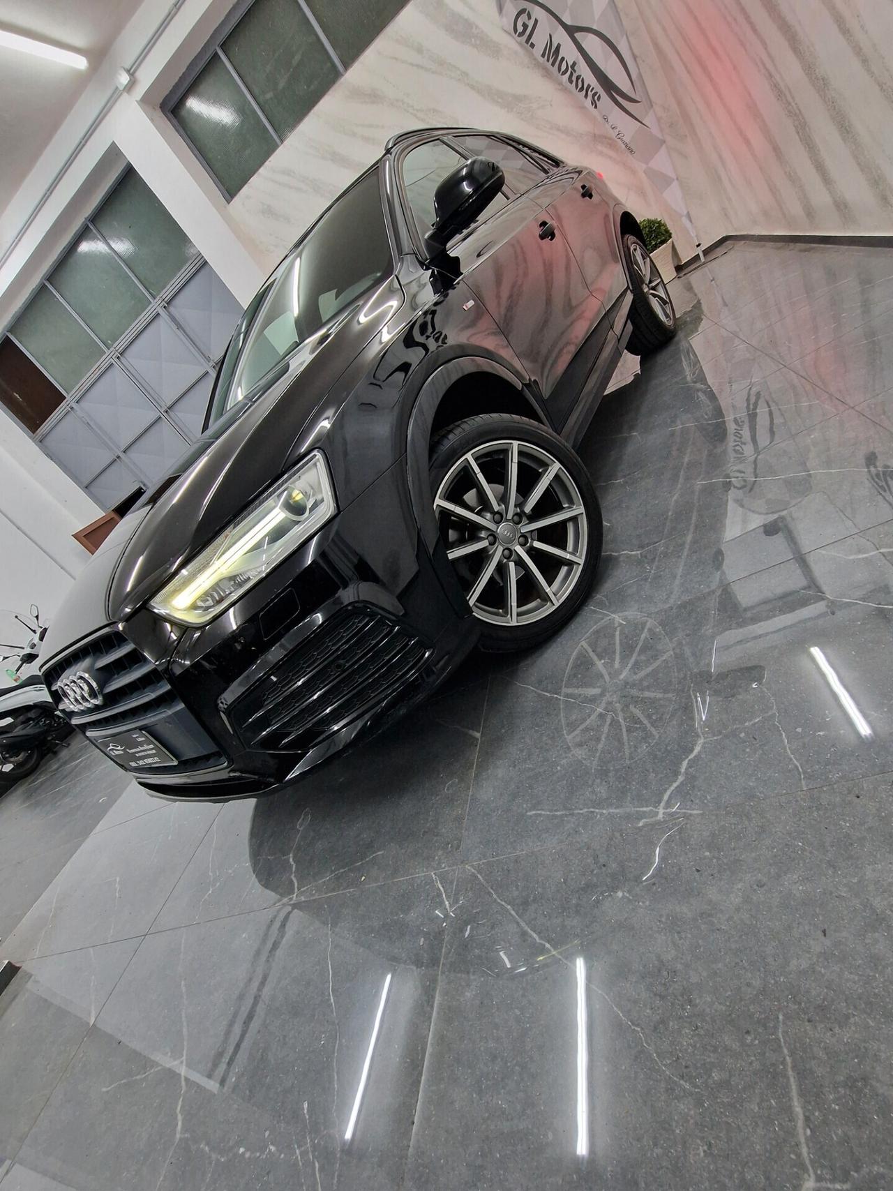 Audi Q3 2.0 TDI 150 CV quattro S tronic S-LINE