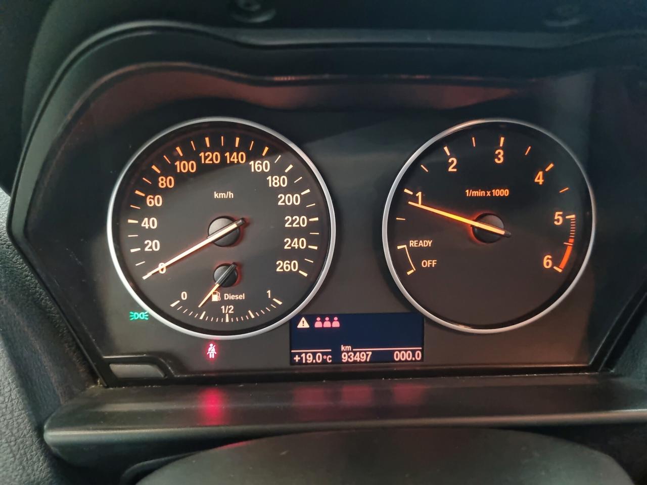 Bmw 116 116d 5p. Urban