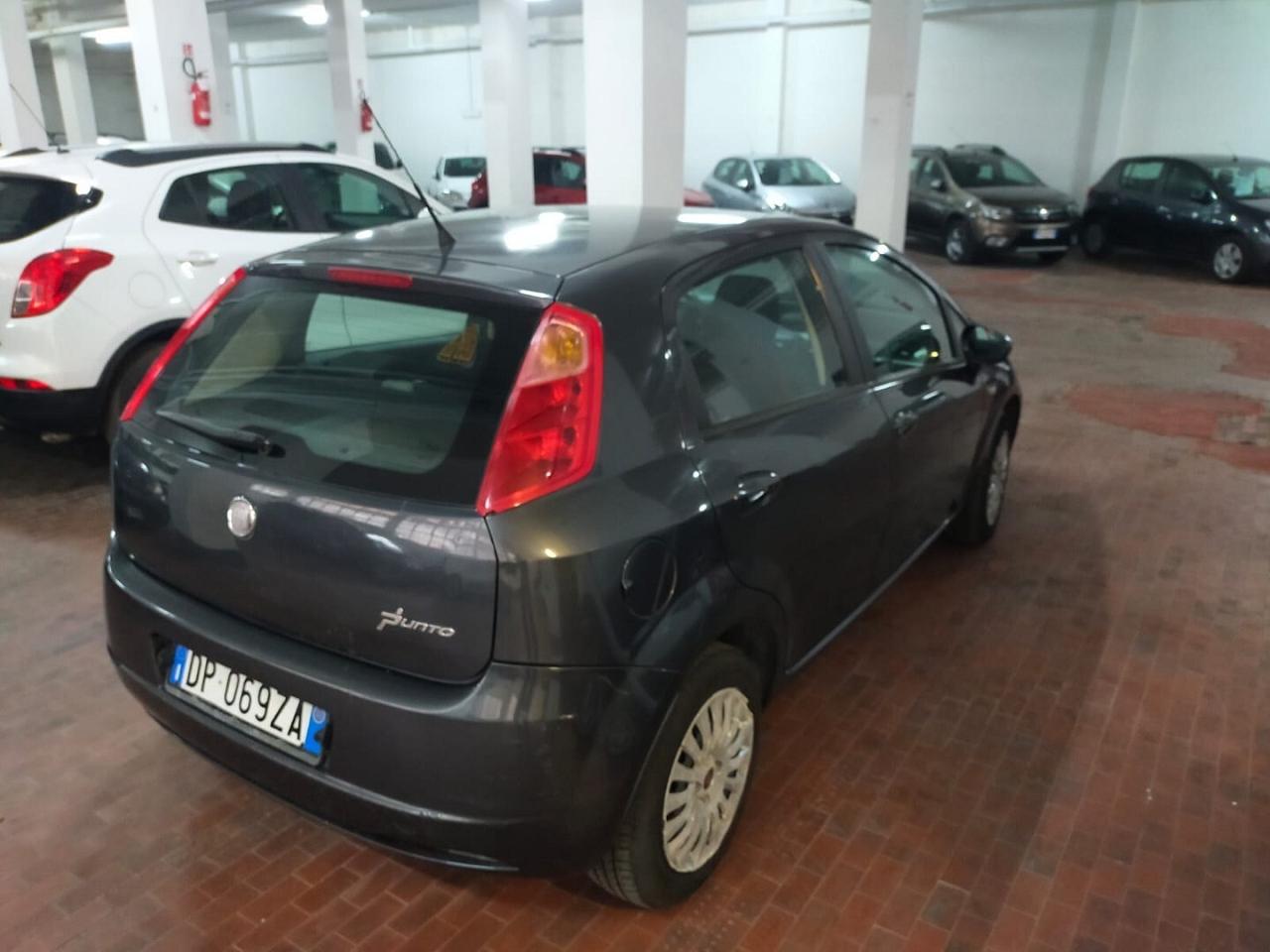FIAT GRANDEPUNTO 1,4 Active Ber 5p