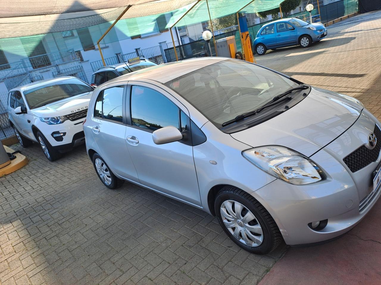 Toyota Yaris 1.3 5 porte Sol