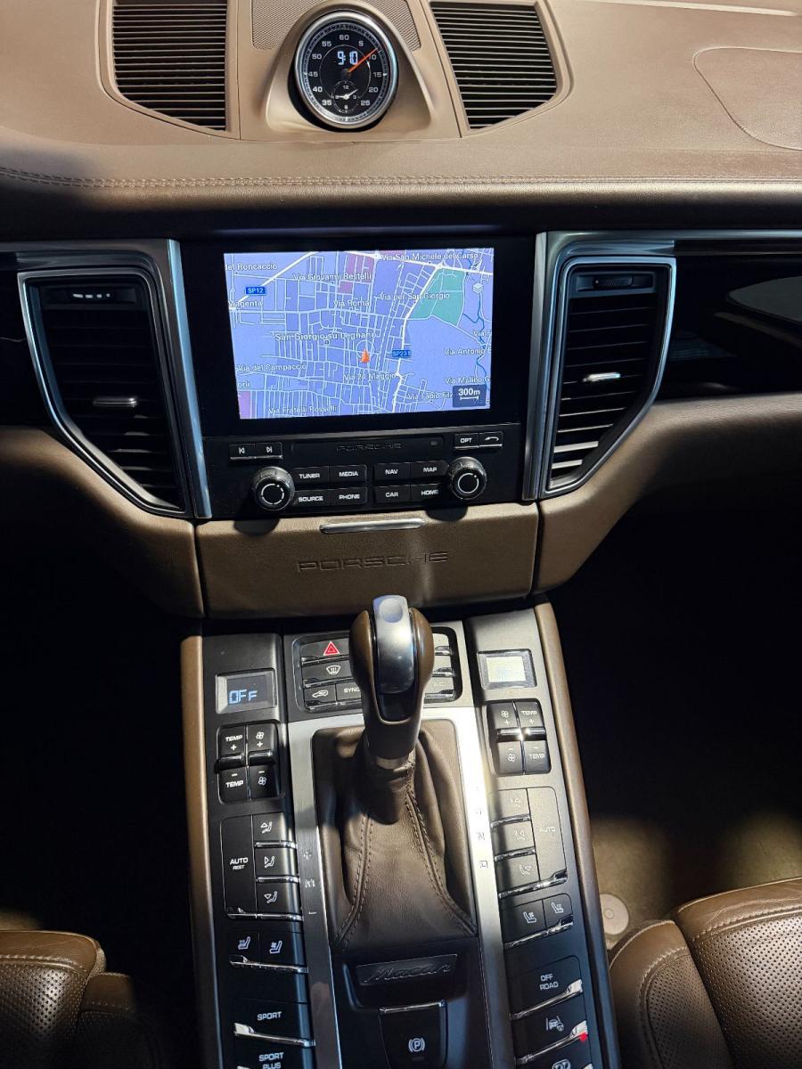 PORSCHE - Macan - 3.0 S