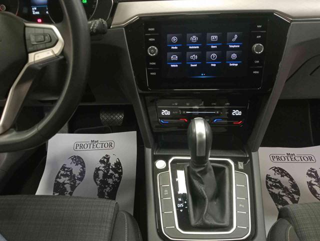 VOLKSWAGEN Passat Variant 2.0 TDI SCR EVO DSG ** KM CERTIF. VOLKS **