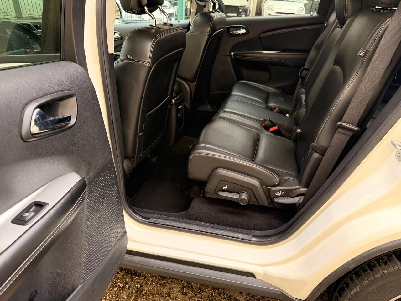 Fiat Freemont 170 CV 7 Posti Gancio Traino